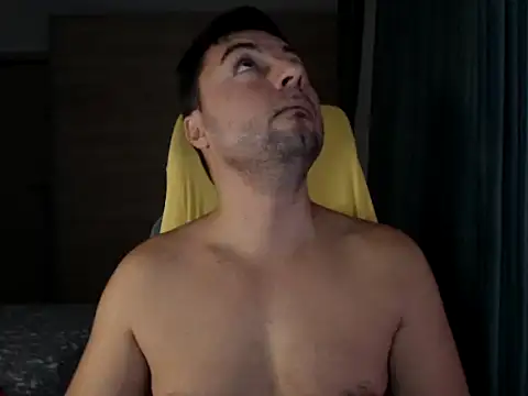 Snapshot of HankMalone chatting on October 2025 03:26:01 AM HankMalone online show from October 2025 03:26:01 AM