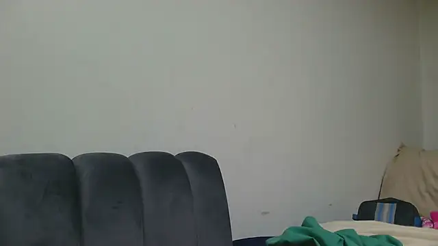 sluttylaura21 online show from May 2026 05:41:02 PM