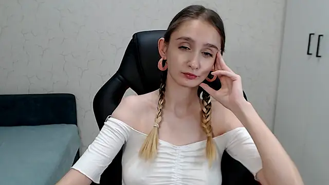 Jackie Morgan online show from December 2024 04:06:02 AM