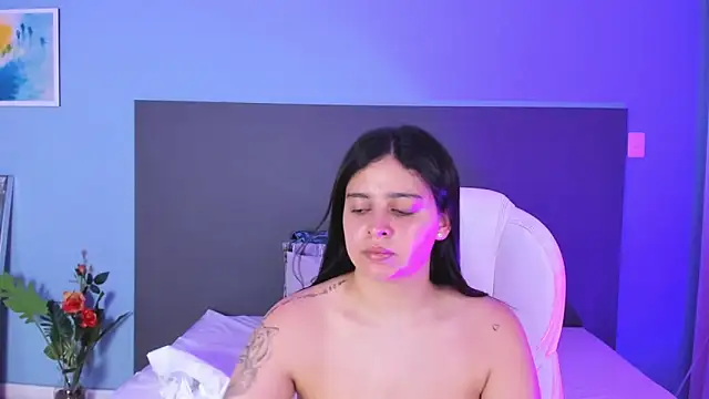 kylie reyes online show from March 2025 09:05:02 PM