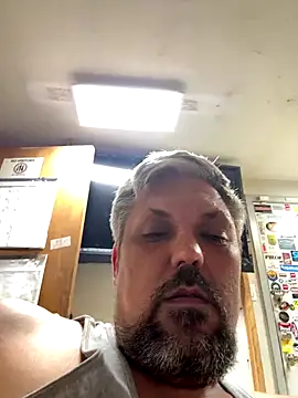 tank32s online show from September 2025 05:06:02 AM