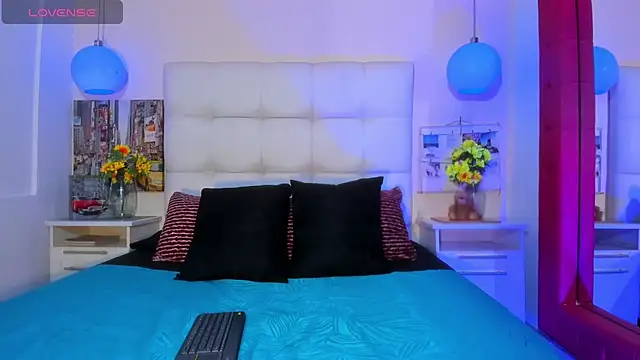 Snapshot of cinthya_walker1 chatting on April 2026 02:29:02 PM cinthya walker1 online show from April 2026 02:29:02 PM