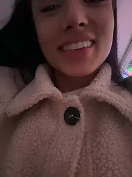 EvaMoet online show from December 2024 02:07:02 AM