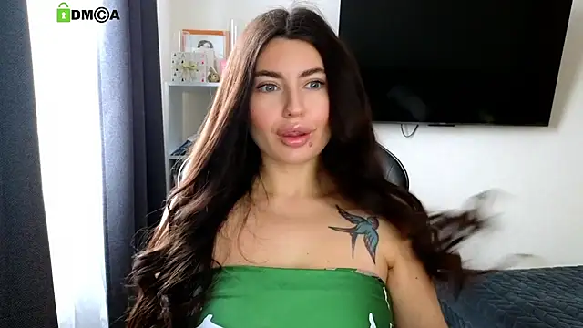 Snapshot of gracedorce chatting on February 2026 03:32:02 AM gracedorce online show from February 2026 03:32:02 AM