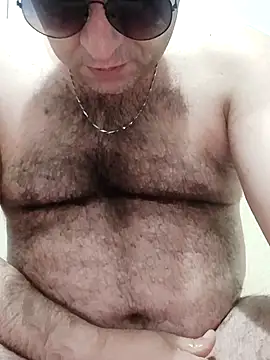 Snapshot of fraud705 chatting on December 2025 01:10:02 AM fraud705 online show from December 2025 01:10:02 AM