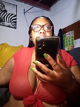 YELLOW BONE online show from April 2026 11:42:01 PM