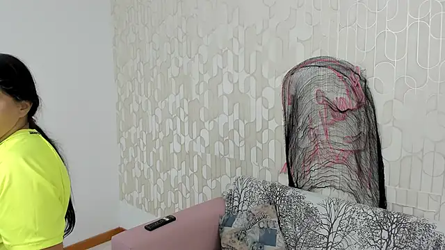 veronica salas online show from October 2025 08:21:02 PM