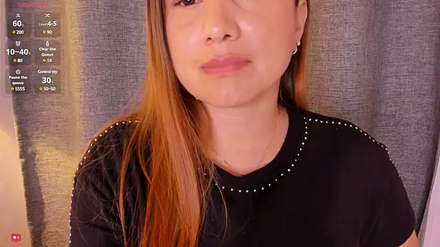 Angela smile online show from December 2024 10:05:01 PM