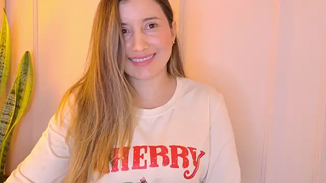 Angela smile online show from May 2026 08:14:01 PM
