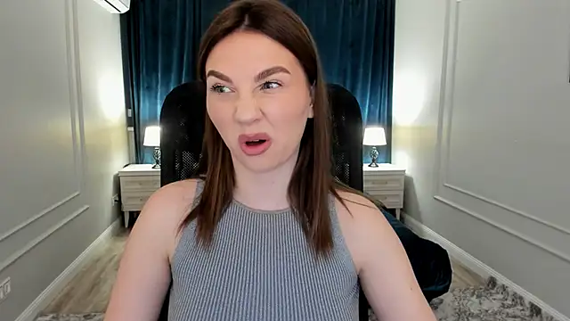 GracefulLook online show from February 2025 03:34:02 AM