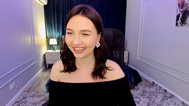 GracefulLook online show from March 2025 11:00:02 PM