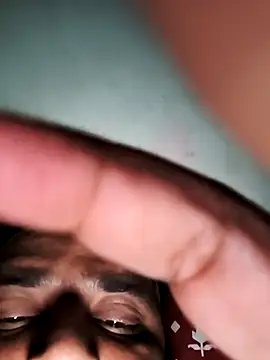 Snapshot of rajstrip12650 chatting on March 2025 06:37:02 PM rajstrip12650 online show from March 2025 06:37:02 PM