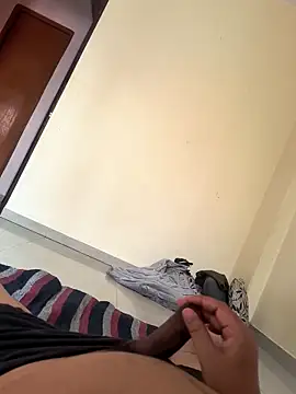 Snapshot of rajstrip12650 chatting on February 2026 05:11:02 AM rajstrip12650 online show from February 2026 05:11:02 AM