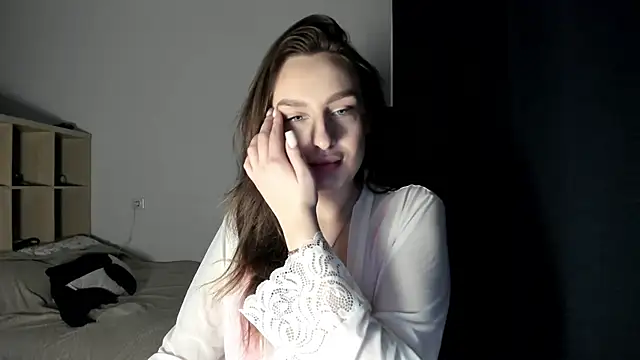 Snapshot of Ella___Bell chatting on February 2025 06:30:01 AM Ella Bell online show from February 2025 06:30:01 AM