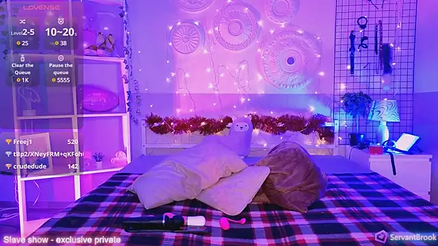 ServantBrook online show from December 2024 11:00:01 AM