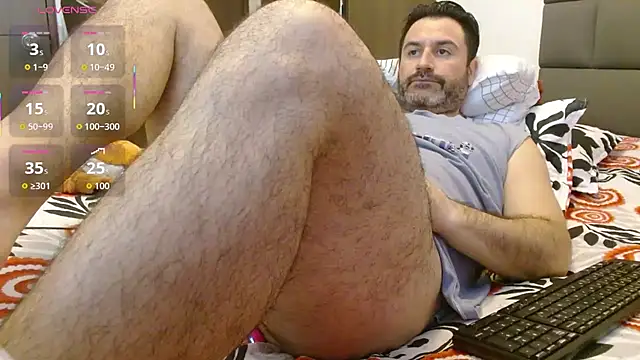 rodrher81 online show from October 2025 05:14:02 PM