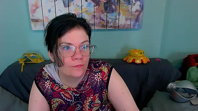 EverlyRays online show from May 2026 11:12:02 PM