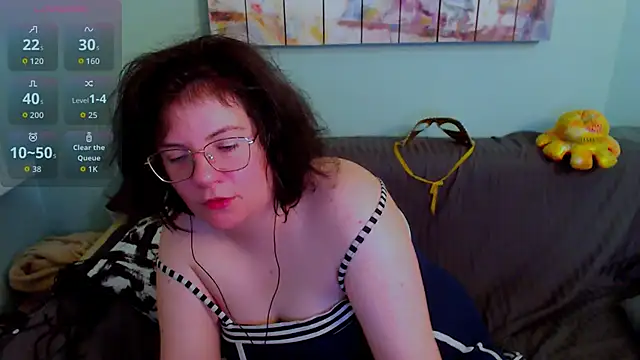EverlyRays online show from June 2026 05:04:01 PM