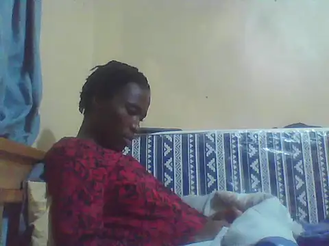 Snapshot of Smillie_prety chatting on May 2026 04:01:02 PM Smillie prety online show from May 2026 04:01:02 PM