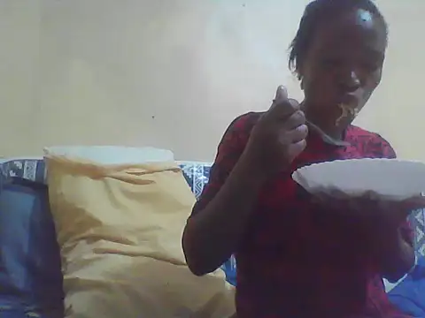 Snapshot of Smillie_prety chatting on May 2026 04:37:01 PM Smillie prety online show from May 2026 04:37:01 PM