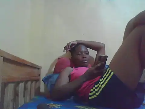 Snapshot of Smillie_prety chatting on June 2026 11:45:02 AM Smillie prety online show from June 2026 11:45:02 AM
