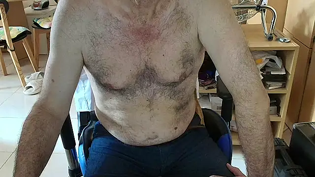 Snapshot of angelgarcia269 chatting on January 2026 11:59:01 AM angelgarcia269 online show from January 2026 11:59:01 AM