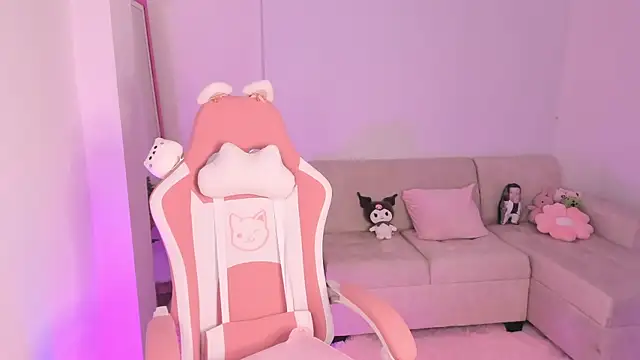 Snapshot of kityangelss chatting on February 2025 10:54:01 PM kityangelss online show from February 2025 10:54:01 PM