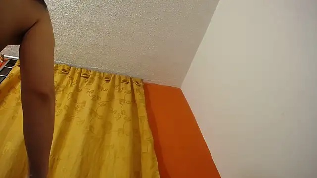 lady hot2xx online show from November 2025 09:53:02 AM