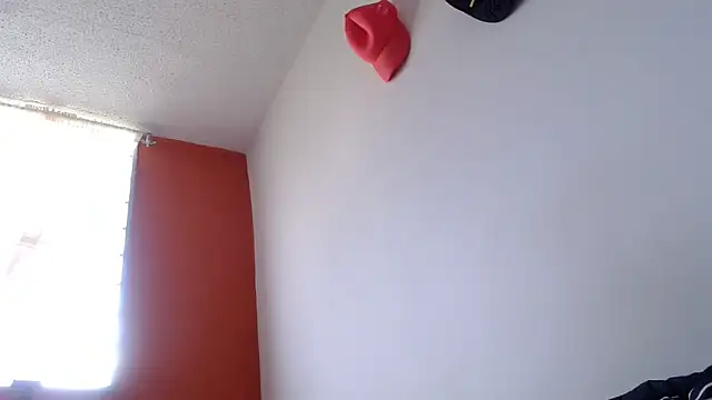 lady hot2xx online show from March 2026 05:58:02 PM