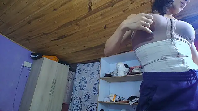 roxana collins online show from June 2026 07:40:01 PM
