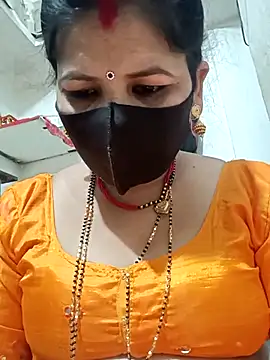 Snapshot of Riyaa-Devi chatting on February 2025 05:49:02 PM Riyaa-Devi online show from February 2025 05:49:02 PM