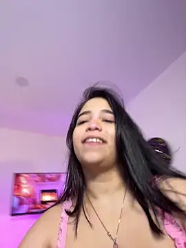 Snapshot of tati_reyess chatting on October 2025 01:23:01 PM tati reyess online show from October 2025 01:23:01 PM