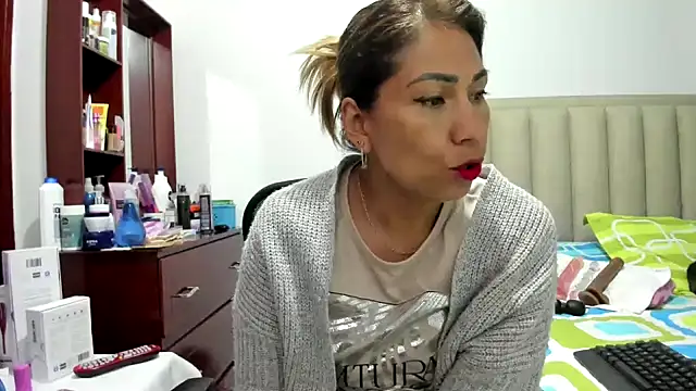 Chloemiller89 online show from January 2025 09:16:01 PM