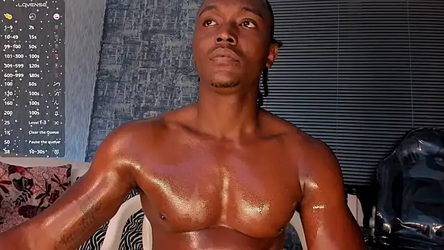 DannSmmith online show from December 2025 09:05:01 AM