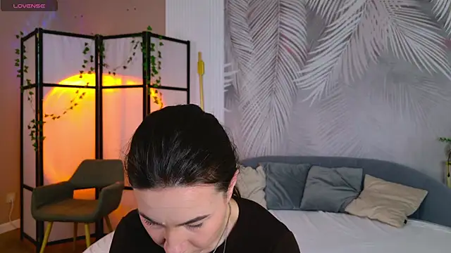 Marie Diaze online show from July 2026 05:05:01 AM
