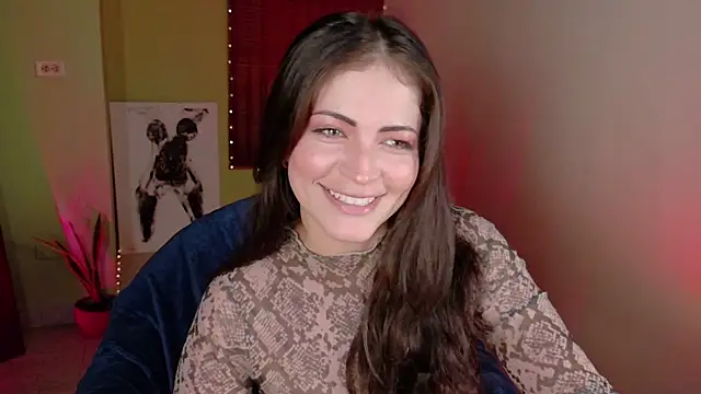 Snapshot of Emma__Blanco chatting on November 2025 01:39:02 PM Emma Blanco online show from November 2025 01:39:02 PM