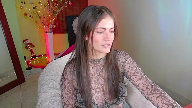 Snapshot of Emma__Blanco chatting on December 2025 04:15:01 PM Emma Blanco online show from December 2025 04:15:01 PM