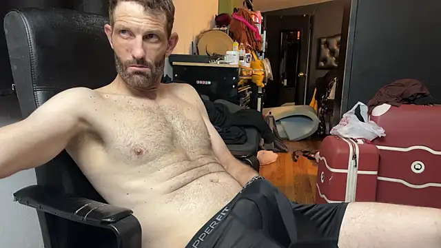 Snapshot of leanjamesdean chatting on December 2025 05:17:02 AM leanjamesdean online show from December 2025 05:17:02 AM