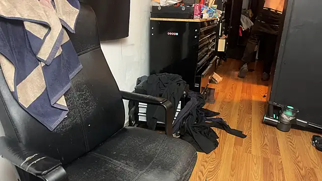 leanjamesdean online show from April 2026 05:04:02 AM