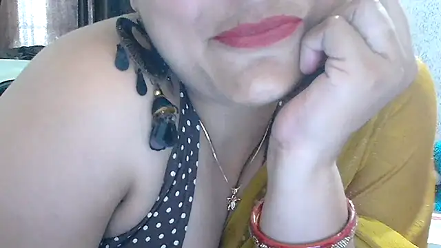 Snapshot of Maria_55 chatting on May 2026 06:22:02 AM Maria 55 online show from May 2026 06:22:02 AM
