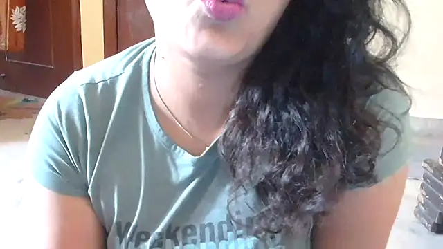 Snapshot of Maria_55 chatting on May 2026 09:05:02 AM Maria 55 online show from May 2026 09:05:02 AM