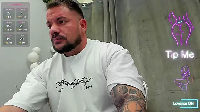 musclemonster31 online show from March 2025 05:00:02 AM