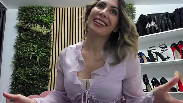 Snapshot of sweetcherry30 chatting on March 2026 07:03:01 AM sweetcherry30 online show from March 2026 07:03:01 AM