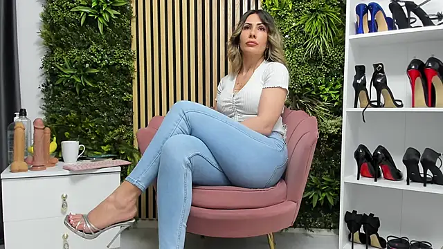 Snapshot of sweetcherry30 chatting on April 2026 05:56:02 AM sweetcherry30 online show from April 2026 05:56:02 AM