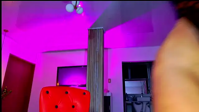 Snapshot of SQUIRT4UMEGAN chatting on April 2026 01:14:01 AM SQUIRT4UMEGAN online show from April 2026 01:14:01 AM