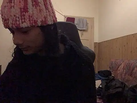 calliemaggotbone online show from January 2026 04:27:02 AM