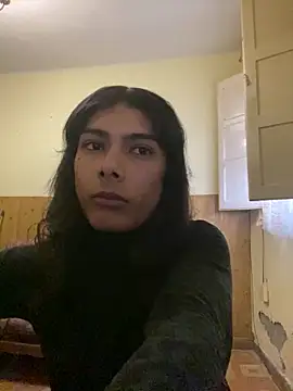 calliemaggotbone online show from April 2026 06:13:02 PM