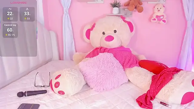 Emily restrepo online show from May 2026 06:43:02 AM