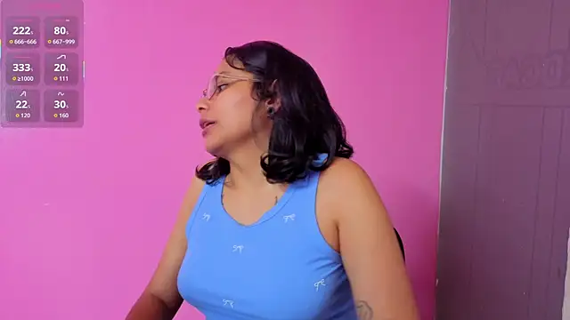 Snapshot of Cuteprincess21 chatting on October 2025 11:58:01 PM Cuteprincess21 online show from October 2025 11:58:01 PM