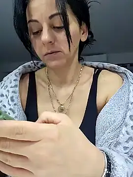 Snapshot of bruneta_sexy23 chatting on January 2025 06:09:02 AM bruneta sexy23 online show from January 2025 06:09:02 AM